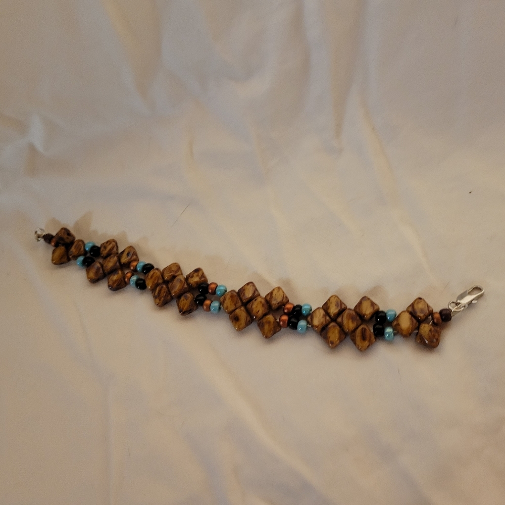 Beaded bracelet